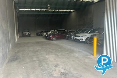 Park and Fly Airport Parking - Melbourne, 10 - 11 Dib Court 4